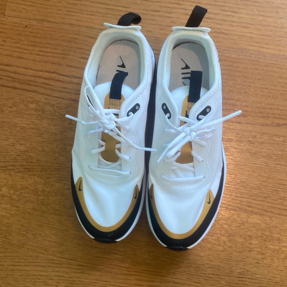 Nike AirMax